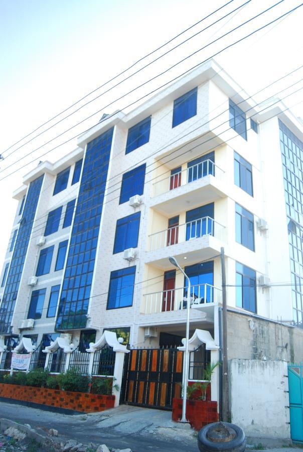 Best Point Hotel Daressalam Exterior foto
